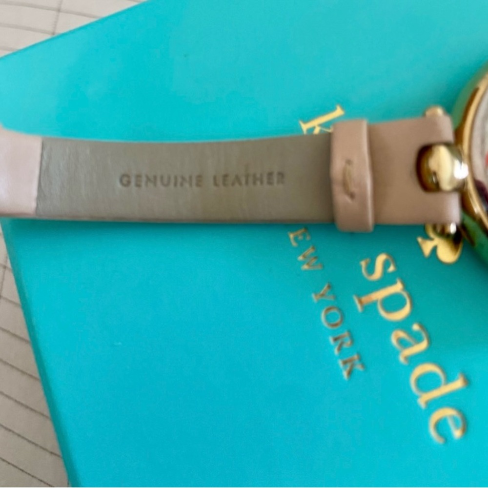 Kate Spade Metro Mother-of-Pearl Analog Leather-Strap Watch - Picture 5 of 9